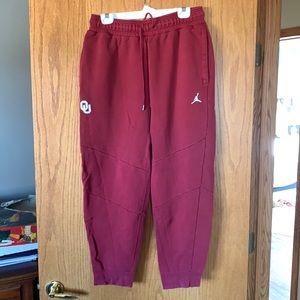 Jordan Oklahoma Sooners joggers.  Men’s Large.